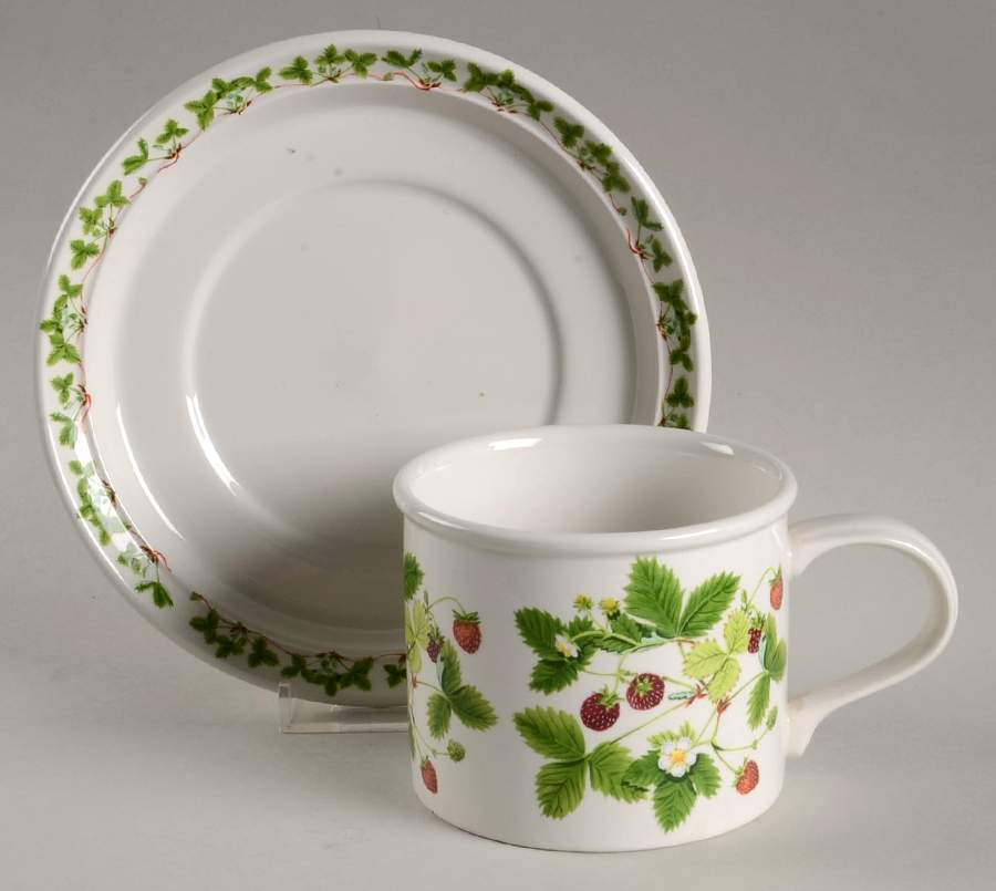 Summer Strawberries Drum Breakfast Cup & Saucer Set by Portmeirion-1