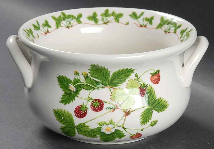 Summer Strawberries Small Cachepot by Portmeirion-1