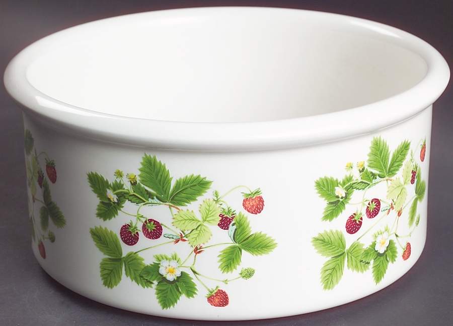 Summer Strawberries 7" Round Vegetable/Souffle (Drum) by Portmeirion-1