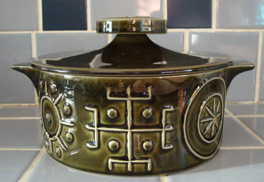 Totem Olive Green Round Covered Vegetable by Portmeirion-1