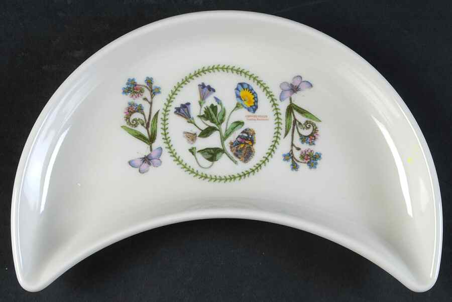 Variations Crescent Salad Plate by Portmeirion-1