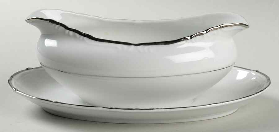 Balera Gravy Boat with Attached Underplate by Prudence-1