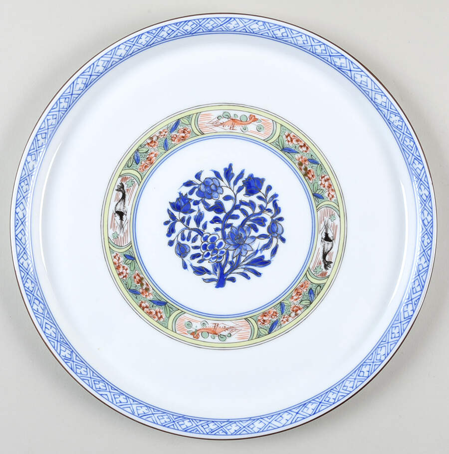 Kan Sou (White Background) Cake Plate by Puiforcat-1