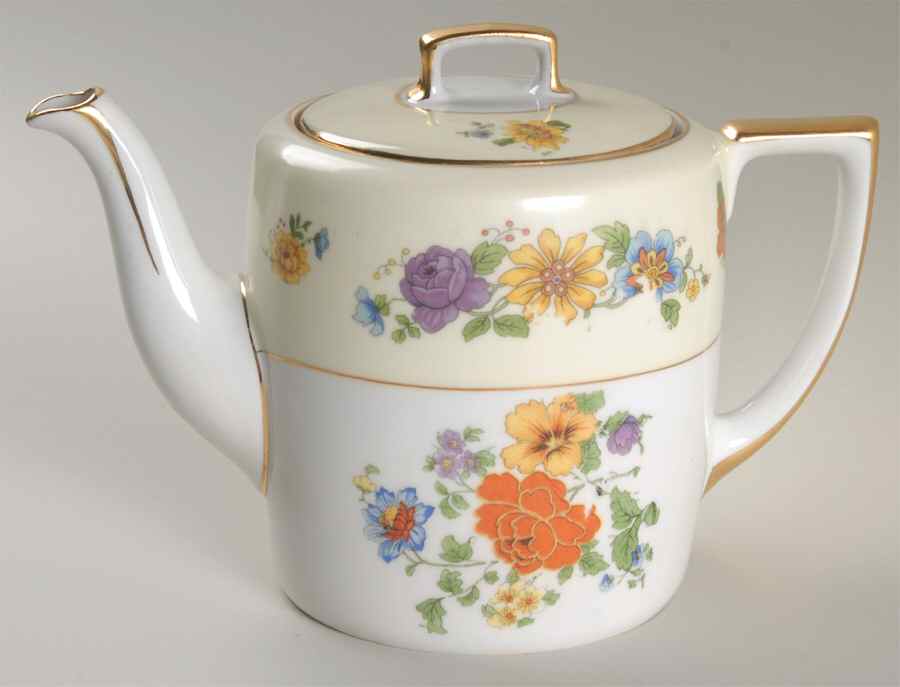 Princess Teapot & Lid by Porcelain Union-1