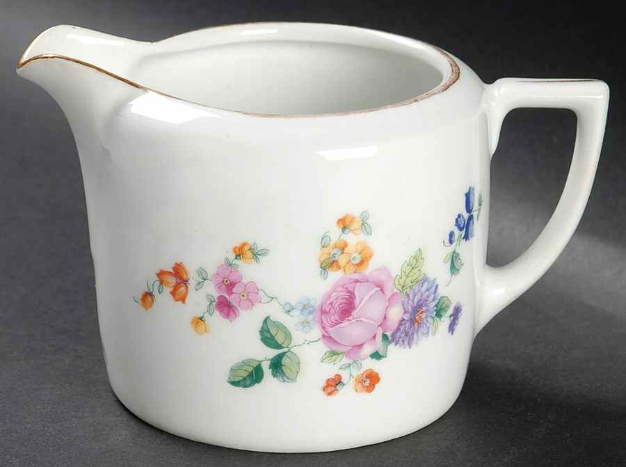 PUN28 Creamer by Porcelain Union-1