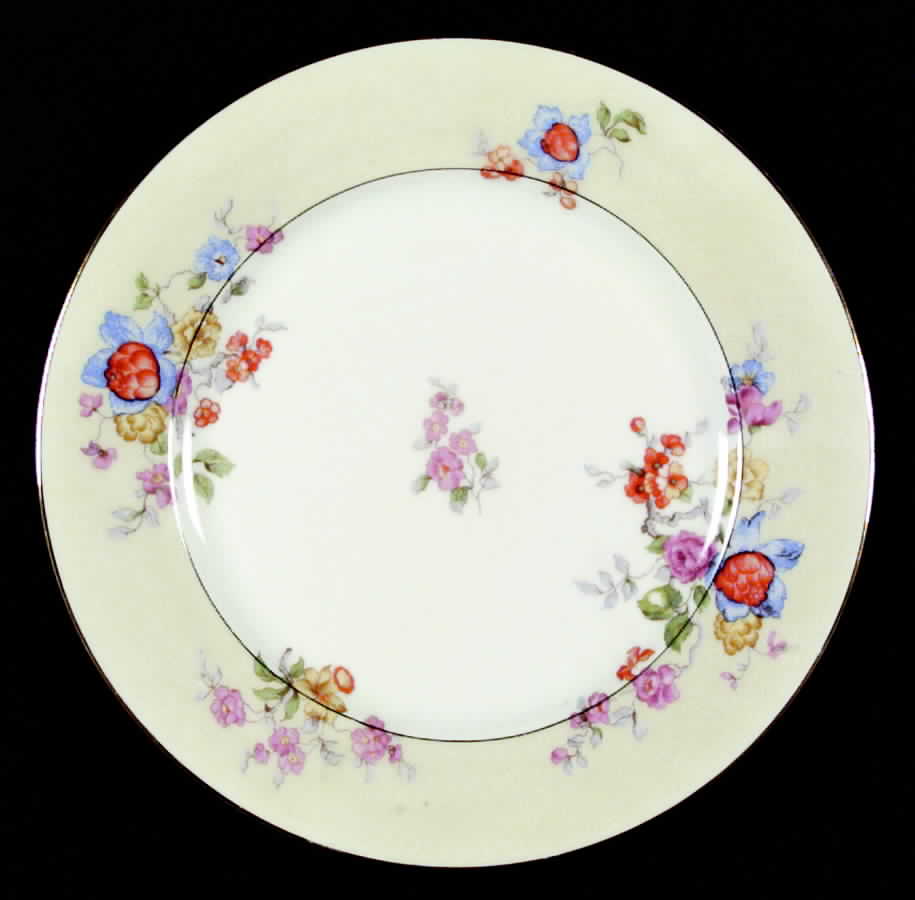PUN3 Dinner Plate by Porcelain Union-1