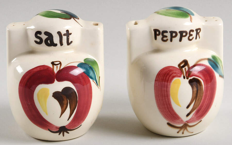 Apple Pour & Shake Salt & Pepper Shaker Set by Purinton-1