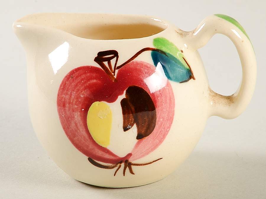 Apple Individual Creamer by Purinton-1