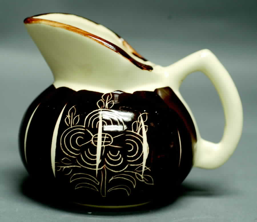 Intaglio Brown 16 Oz Jug by Purinton-1