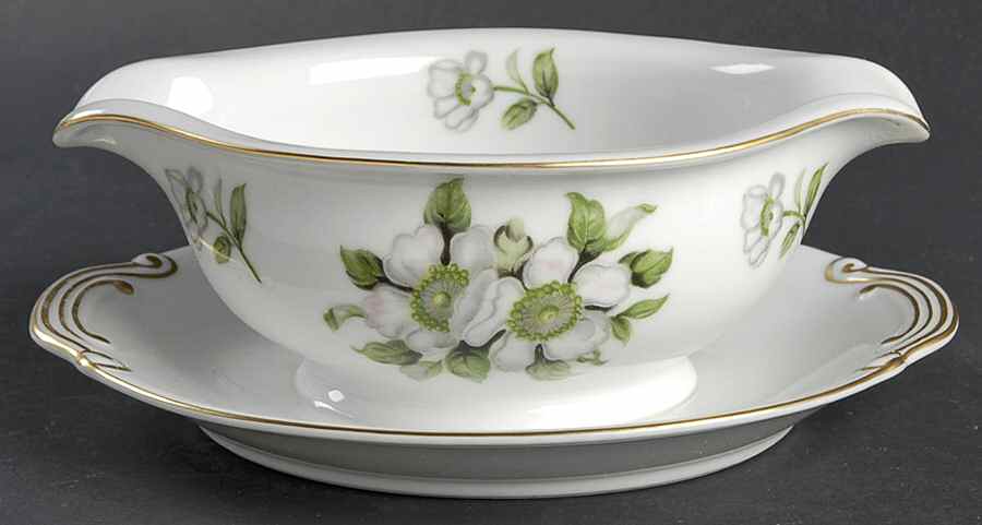 Janet Gravy Boat with Attached Underplate by Puritan (Japan)-1