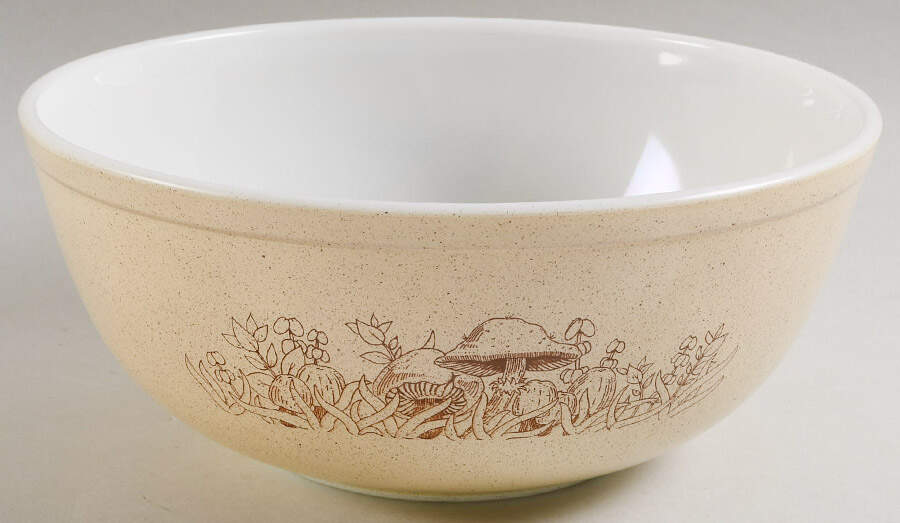 Forest Fancies 10" Mixing Bowl by Pyrex-1