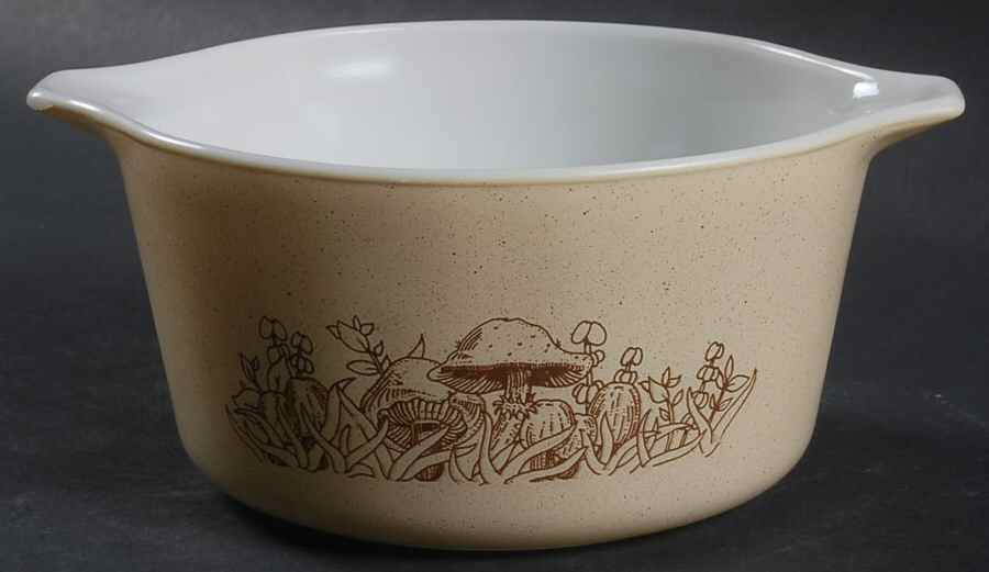 Forest Fancies 1.5 Quart Round Casserole No Lid by Pyrex-1