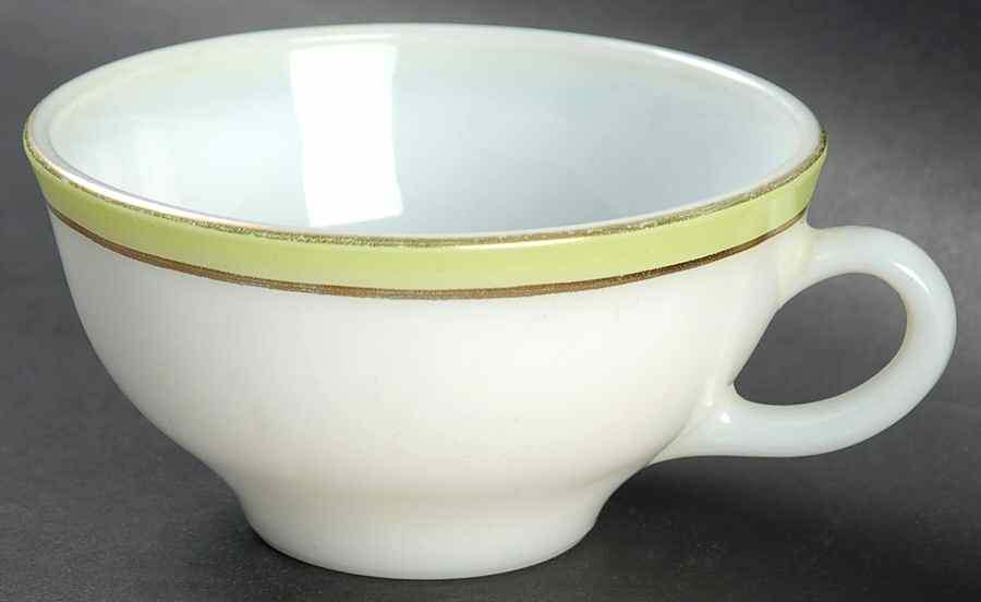 PYR4 Flat Cup by Pyrex-1