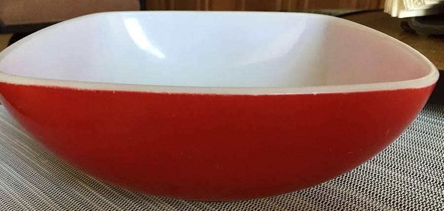 Red 1.5 Quart Square Casserole No Ceramic Lid by Pyrex-1