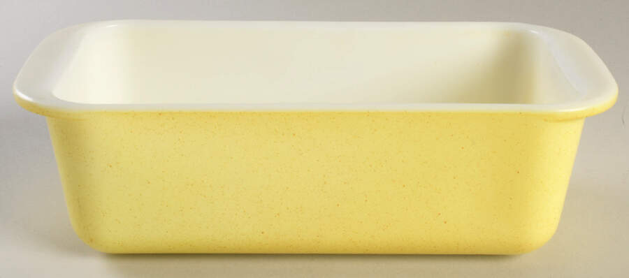 Yellow (Light Pale) Loaf Pan by Pyrex-1