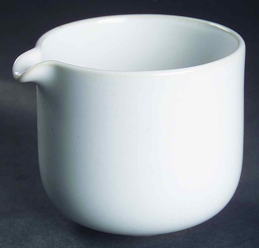 Radius Arctic White Creamer by Prisma-1