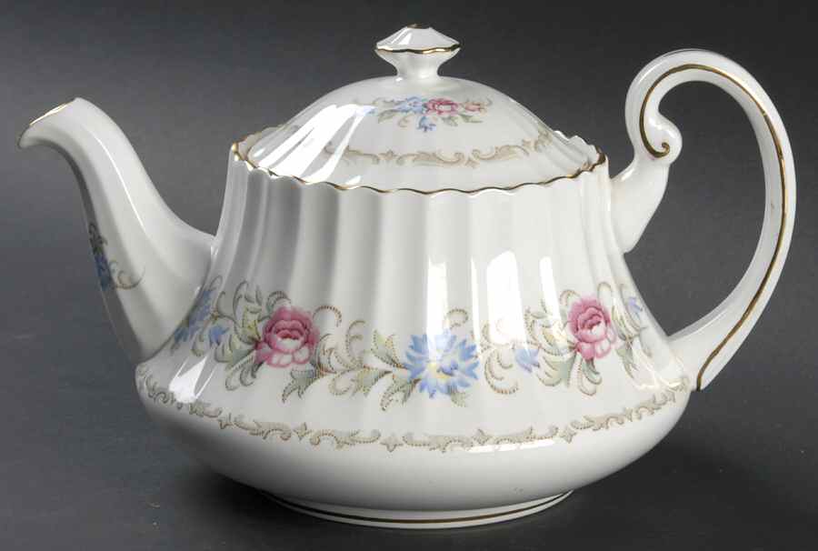 Chatelaine Teapot & Lid by Paragon-1