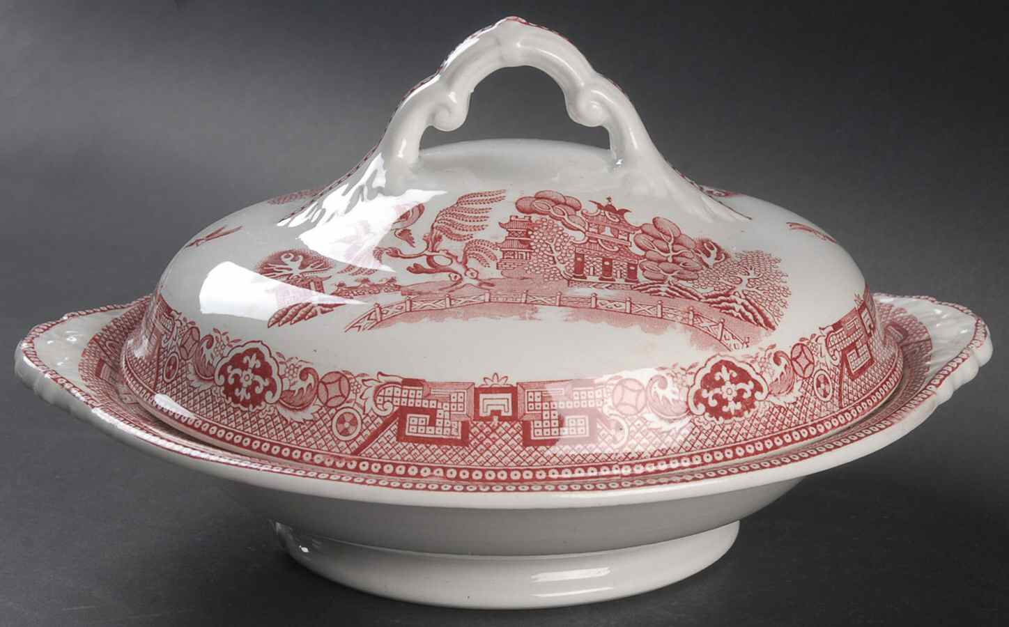 Willow Round Covered Vegetable by Petrus Regout & Co-1