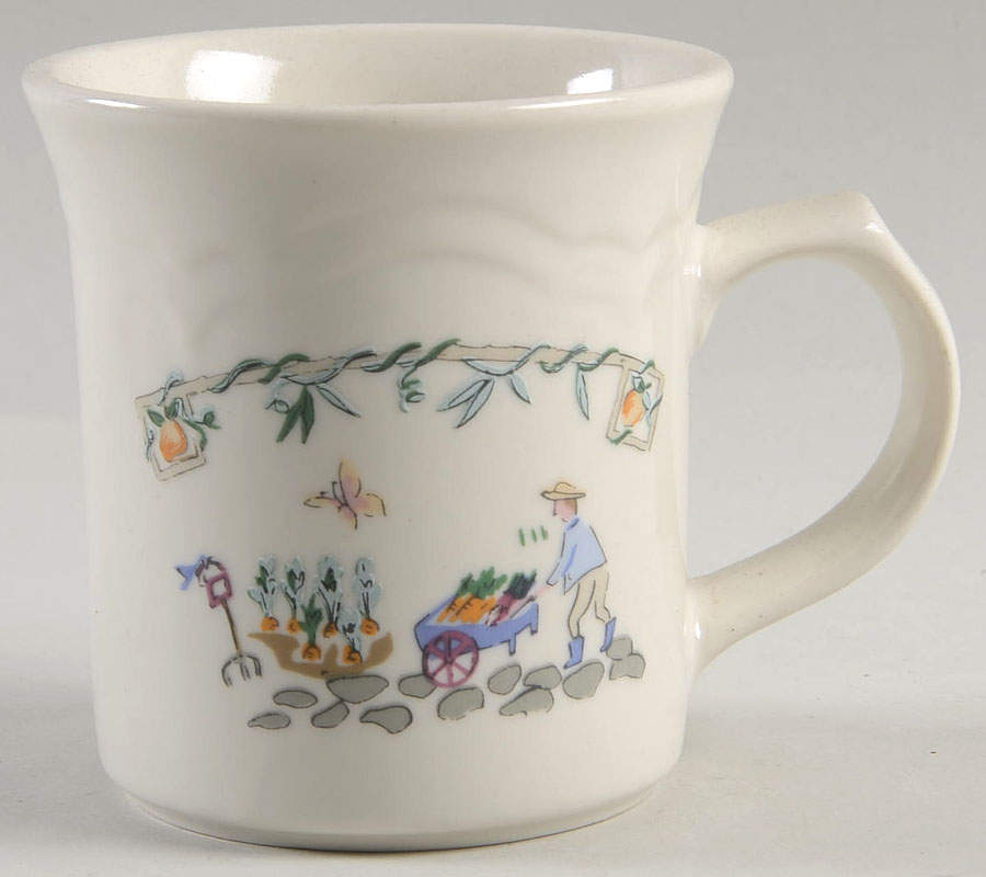 Apple Valley Mug by Pfaltzgraff-1