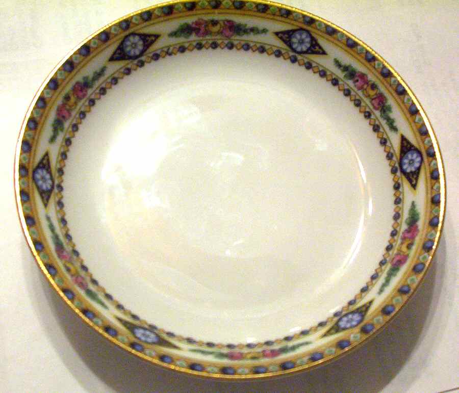 POY114 10" Round Vegetable Bowl by Jean Pouyat-1