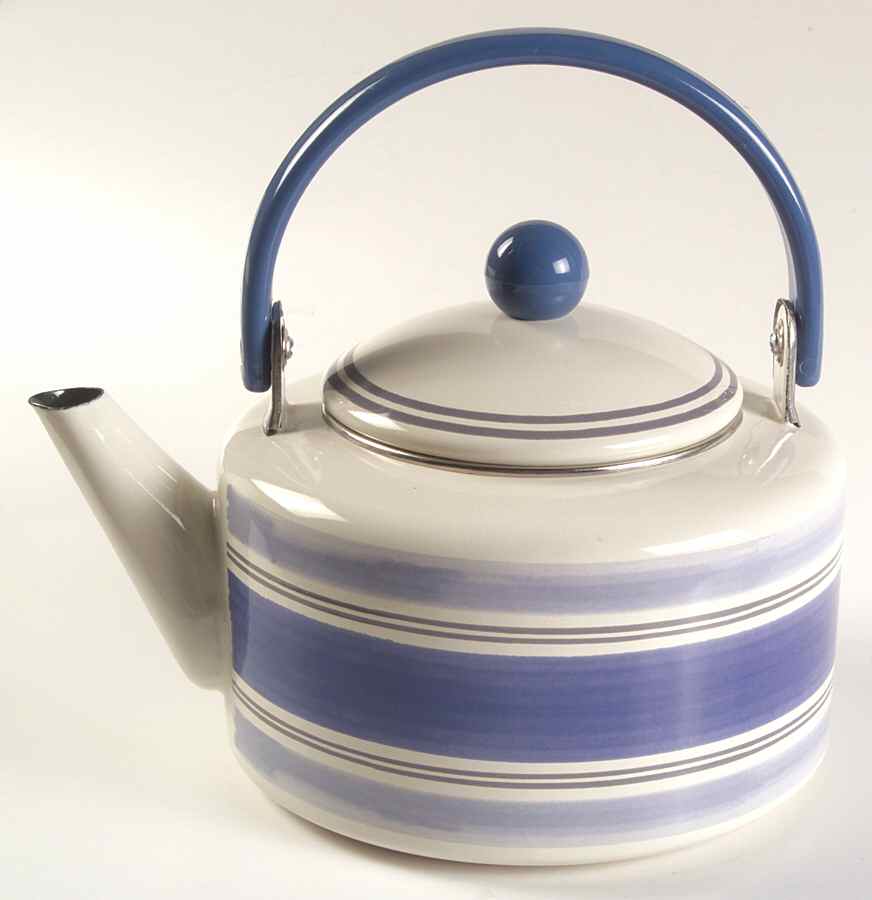 Rio Metal Kettle & Lid by Pfaltzgraff-1