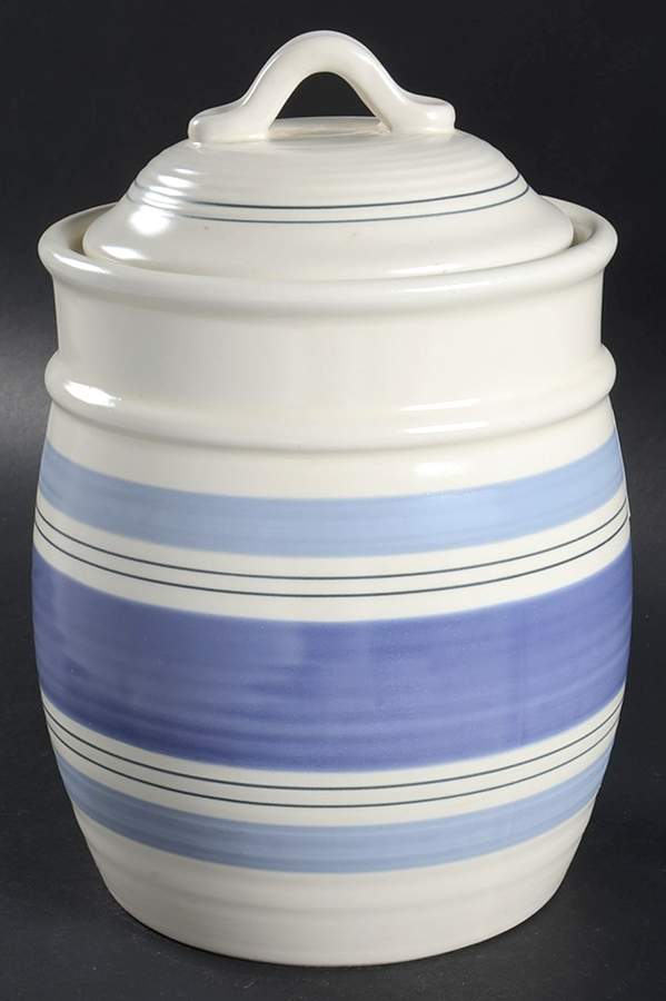 Rio Medium Canister & Lid with Seal Ring by Pfaltzgraff-1