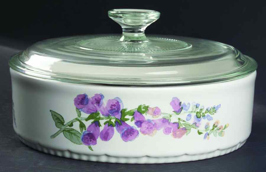 Cape May 1.5 Quart Round Covered Baker by Pfaltzgraff-1