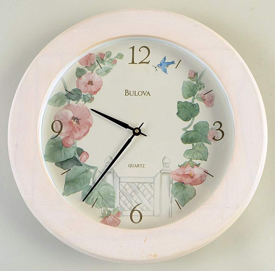 Cape May Hanging Wall Clock by Pfaltzgraff-1