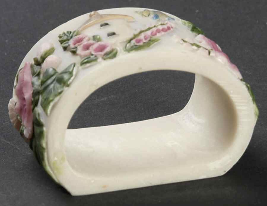 Cape May Napkin Ring by Pfaltzgraff-1