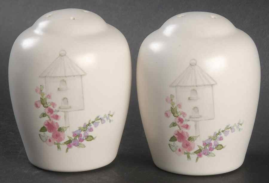 Cape May Salt & Pepper Set by Pfaltzgraff-1