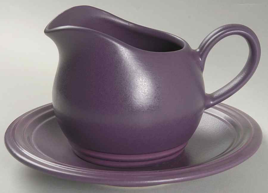 Terrace Plum Gravy Boat & Underplate by Pfaltzgraff-1