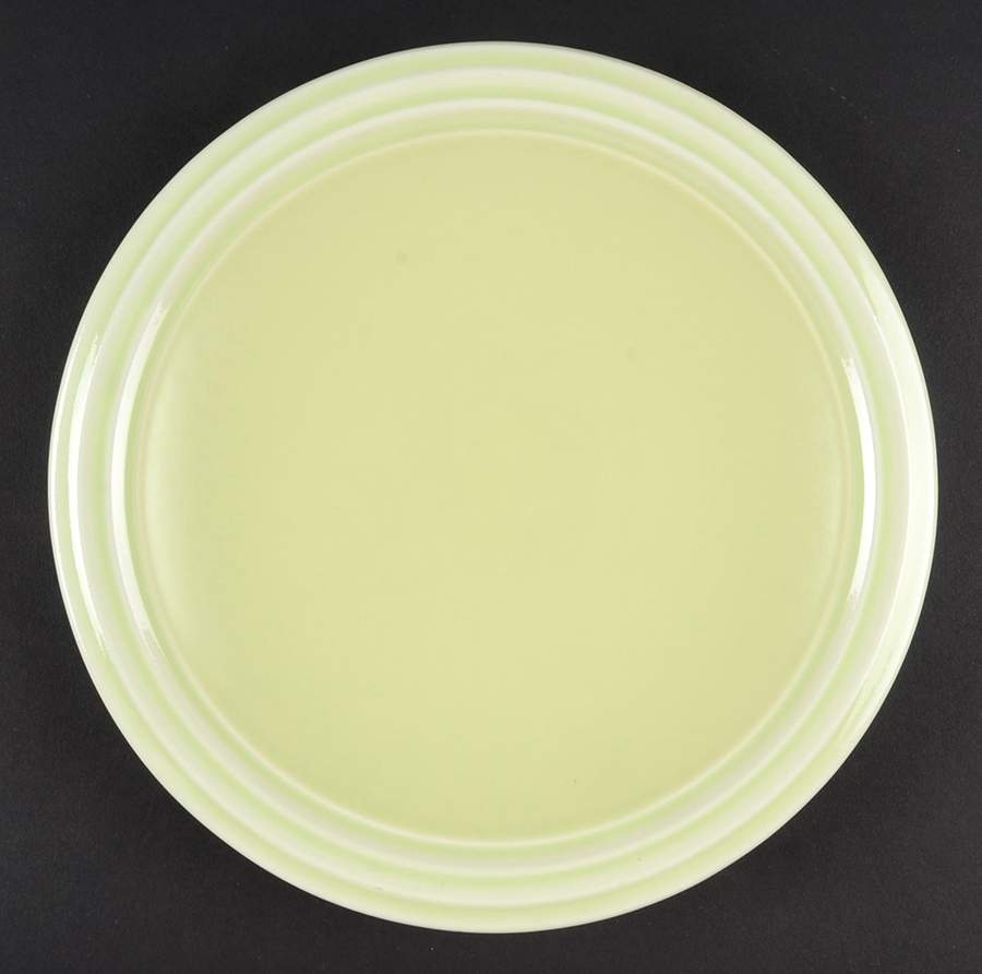 Terrace Pistachio (Green) Luncheon Plate by Pfaltzgraff-1