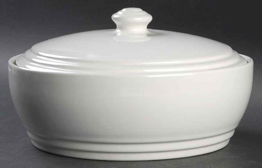 Terrace White 2 Qt Round Covered Casserole by Pfaltzgraff-1