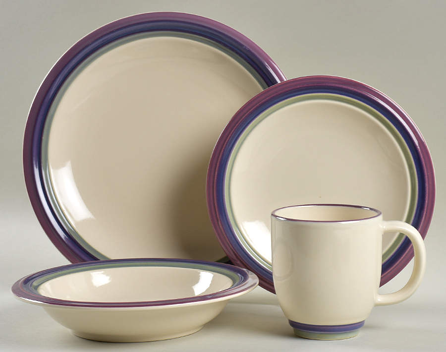 Valley View 4 Piece Place Setting by Pfaltzgraff-1