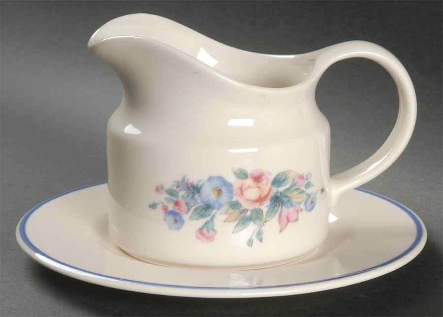 Gatehouse Gravy Boat & Underplate by Pfaltzgraff-1