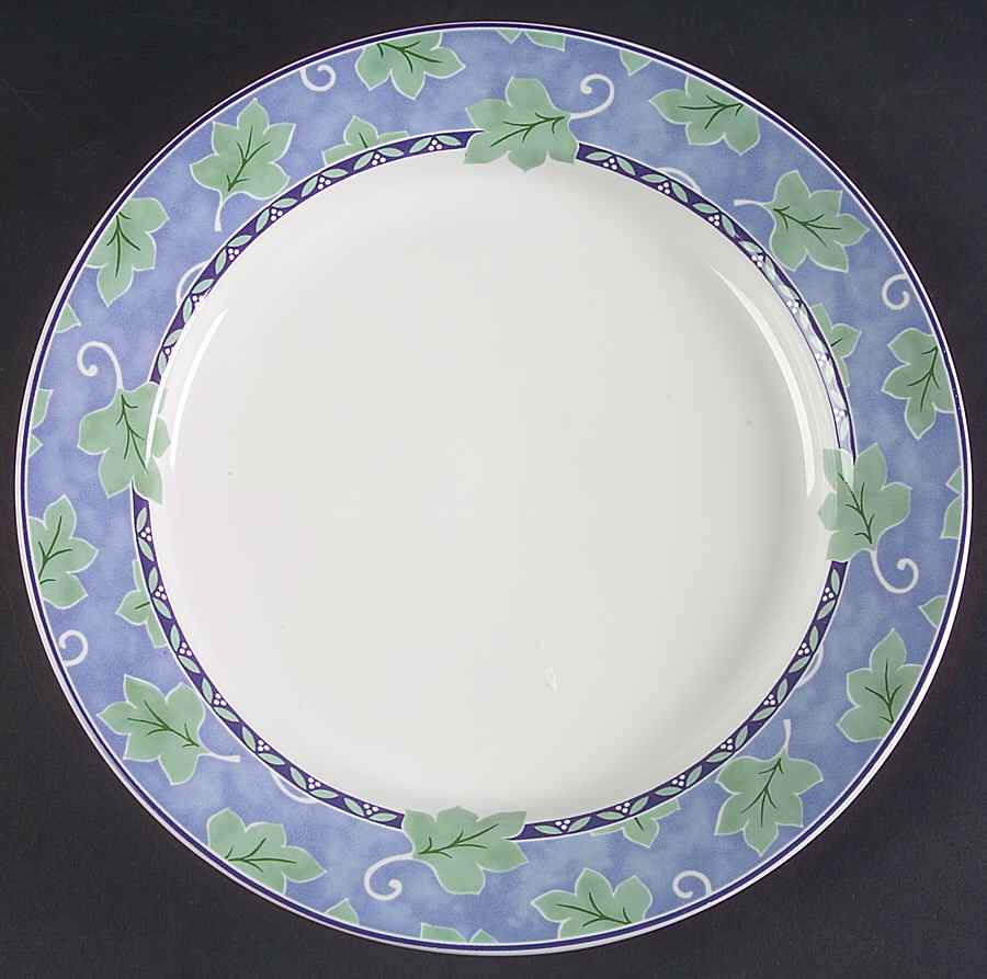 Blue Isle Luncheon Plate by Pfaltzgraff-1