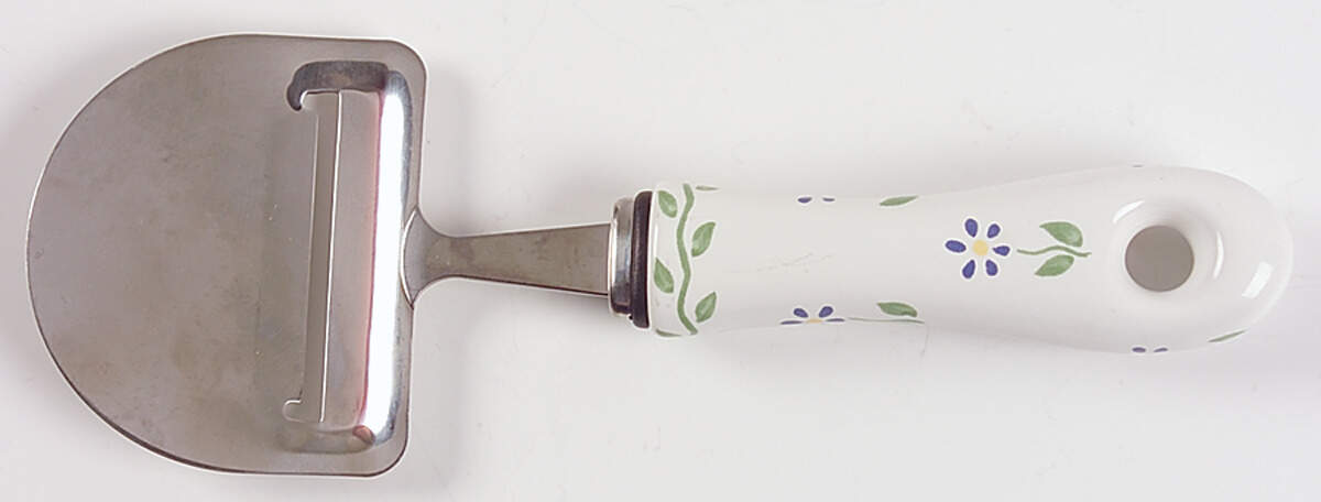 Cloverhill Floral Cheese Plane with Stainless Plane by Pfaltzgraff-1