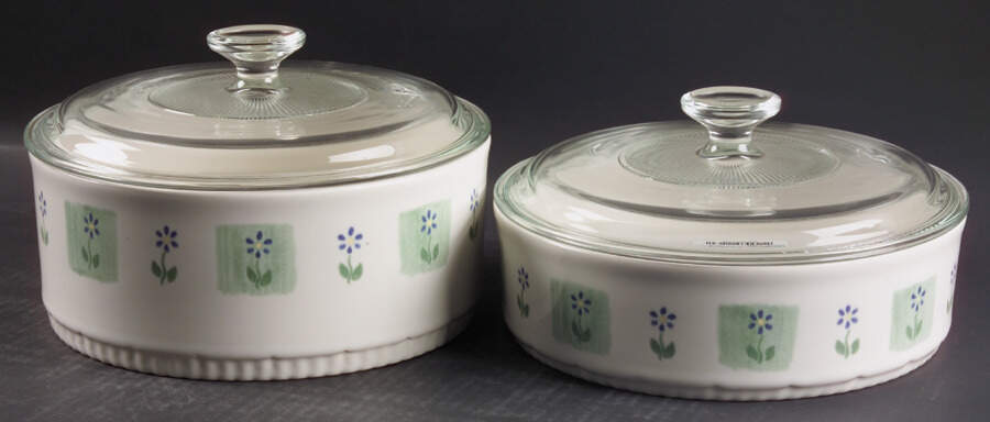 Cloverhill Floral 4-Piece Bakeware Set (2 Bakers with Lids) by Pfaltzgraff-1