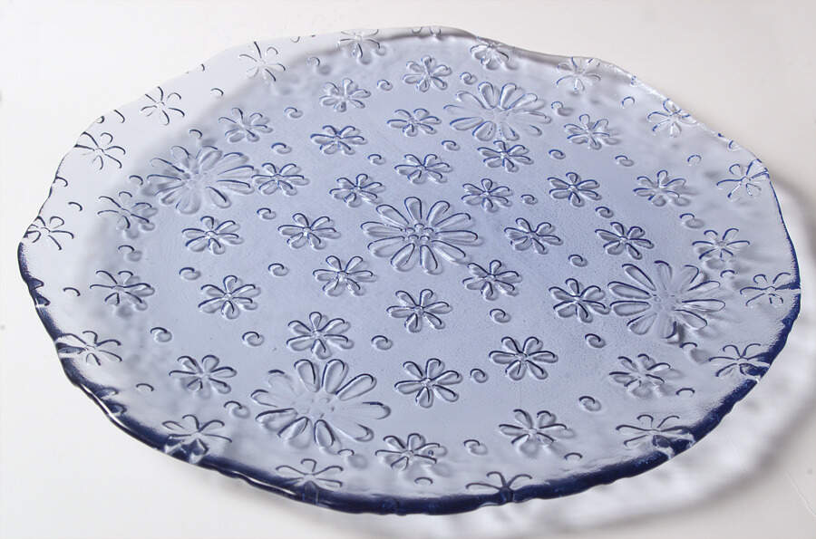 Cloverhill Floral 13" Round Glassware Platter by Pfaltzgraff-1
