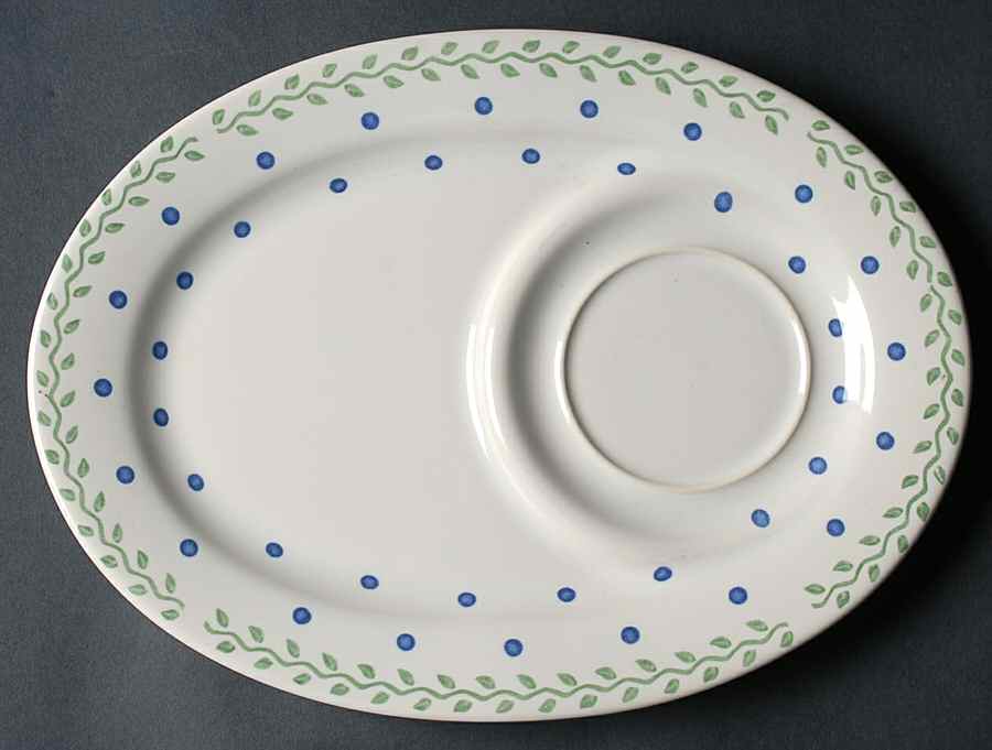 Cloverhill Floral Oval Snack Tray by Pfaltzgraff-1