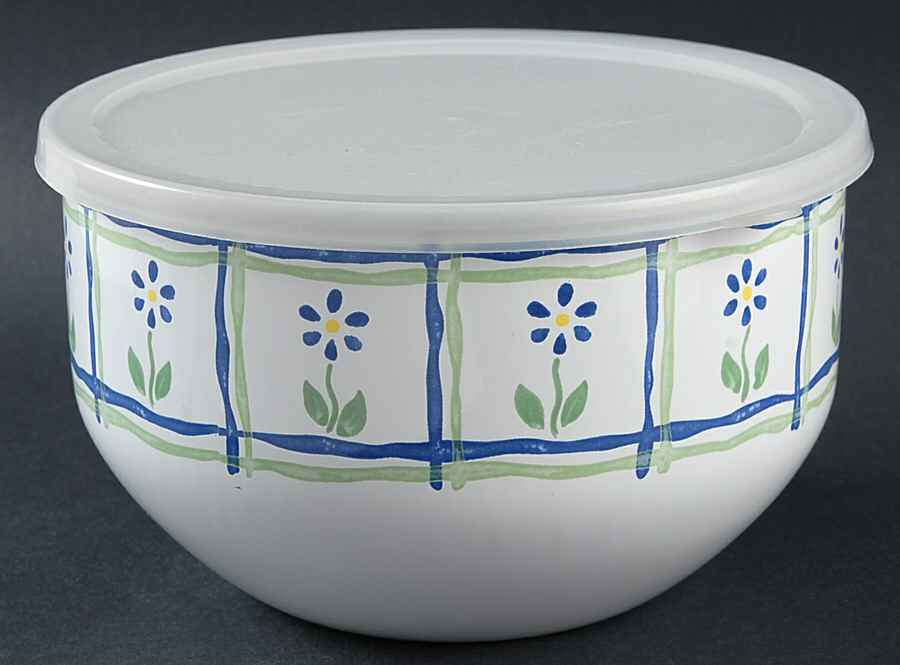 Cloverhill Floral 7 3/4" Metal Bowl W/Plastic Lid by Pfaltzgraff-1