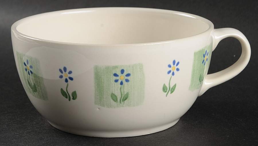 Cloverhill Floral 24 Oz Large Soup Mug by Pfaltzgraff-1