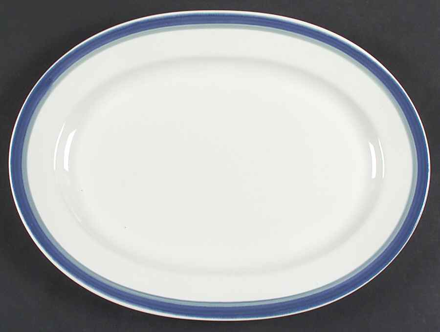 Wyngate Band 14" Oval Serving Platter by Pfaltzgraff-1
