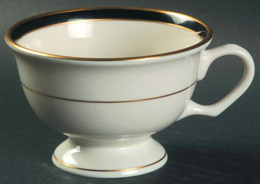 Pic20 (Ivory) Footed Cup by Pickard-1