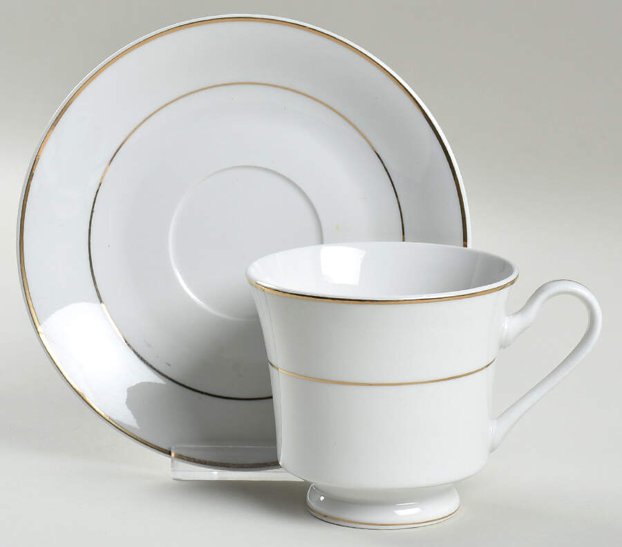 POH1 Footed Cup & Saucer Set by Potter & Smith-1