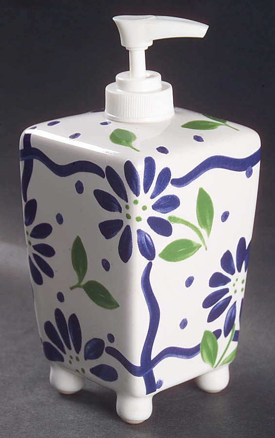 Springwood Lotion Dispenser by Pfaltzgraff-1