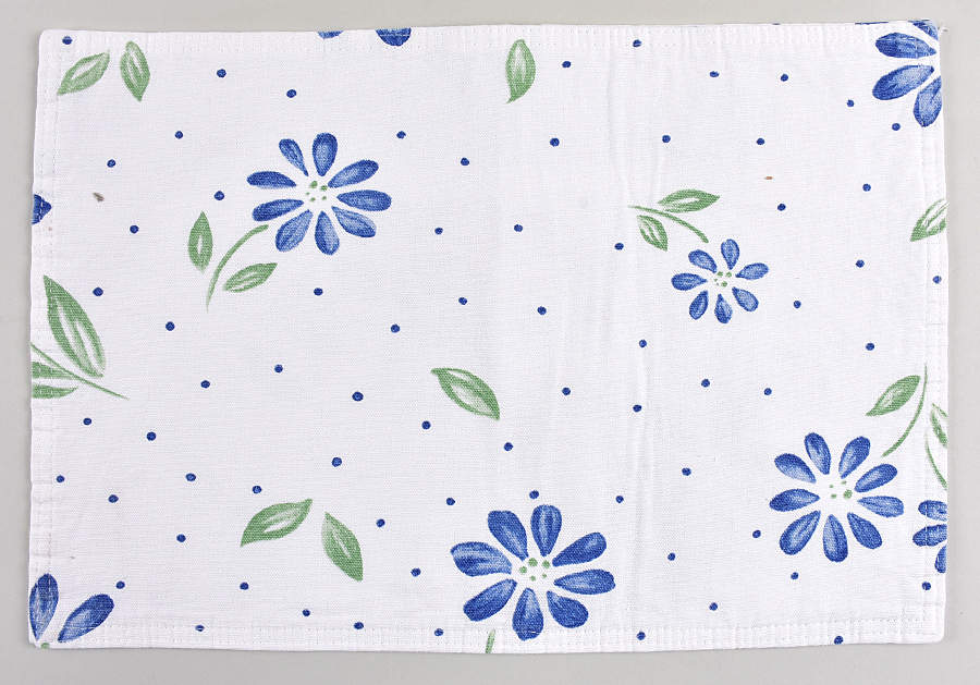 Springwood Reversible Cloth Placemat by Pfaltzgraff-1