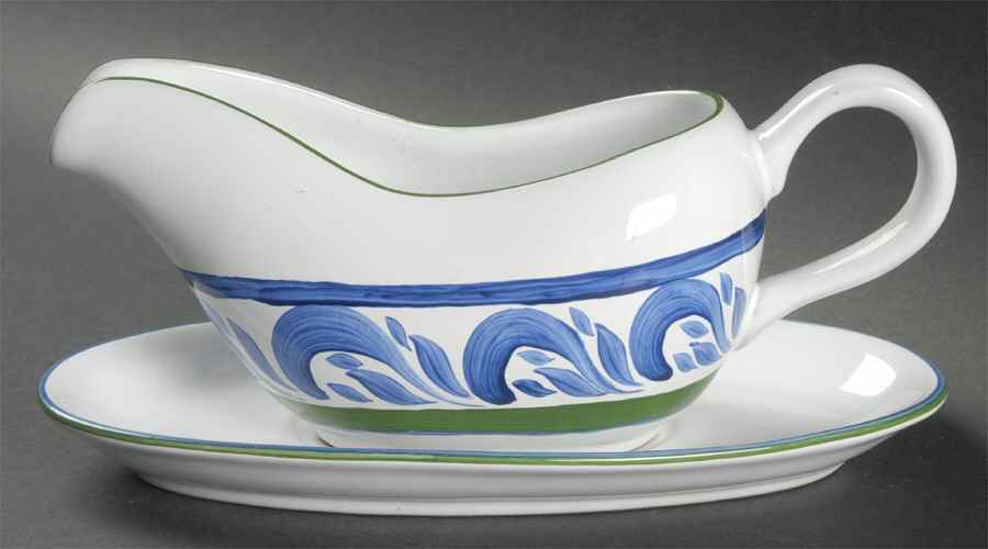 Cascades Gravy Boat & Underplate by Presenttense-1