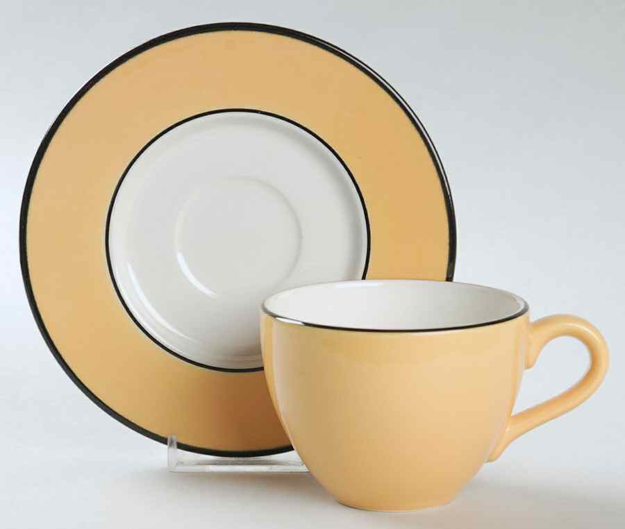 PGN11 Flat Cup & Saucer Set by Pagnossin-1