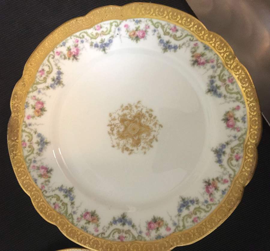 POY129 Dessert/Pie Plate by Jean Pouyat-1